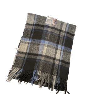 True North Scarf Plaid Tartan Rectangle Gray Black Blue 15" x  72" Very Soft NWT